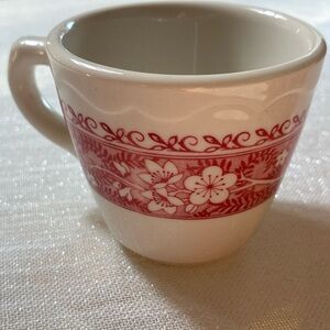 vintage set of two Syracuse China Strawberry Hill red coffee tea cups